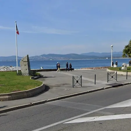 Beautiful Stunning View Of The Lion De Lägenhet Saint-Raphaël