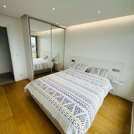 Beautiful Stunning View Of The Lion De Appartement Saint-Raphaël