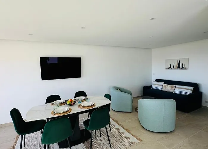 Beautiful Stunning View Of The Lion De 公寓